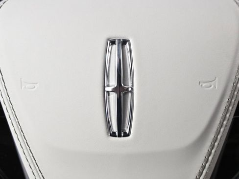 New 2026 Lincoln Aviator Reserve image 36