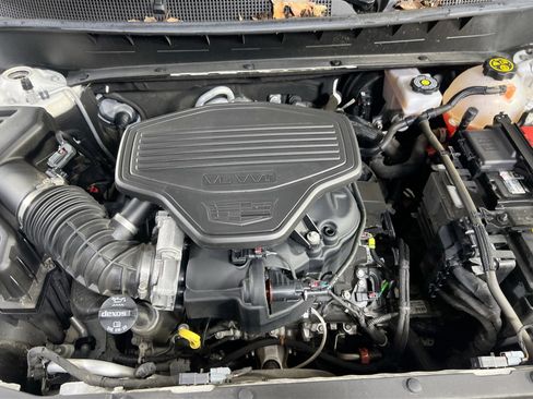 Used 2021 Cadillac XT6 Premium Luxury image 32