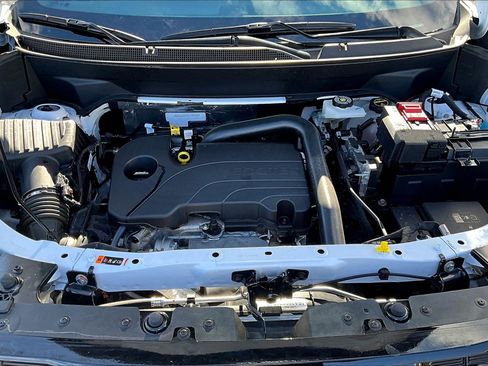 Used 2025 GMC Terrain Elevation image 22