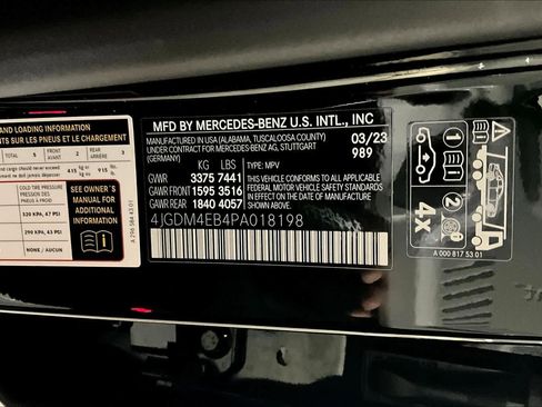 Used 2023 Mercedes-Benz EQS 580 4MATIC SUV image 32