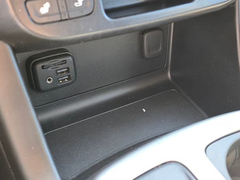 Used 2022 Chevrolet Colorado ZR2 AWD/4WD image 12