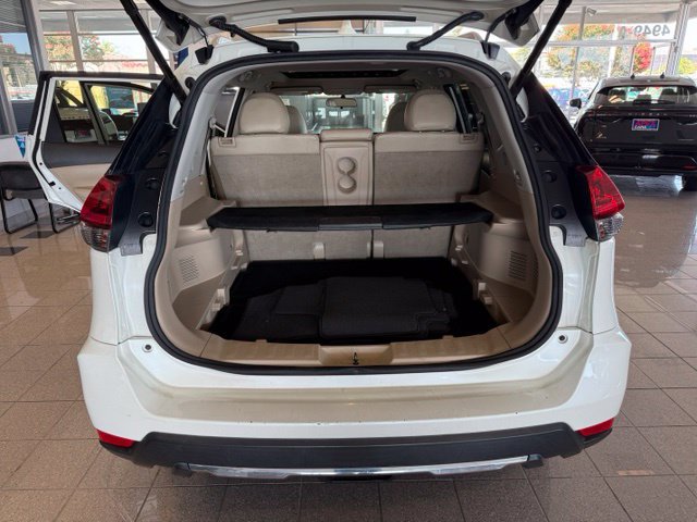 Used 2018 Nissan Rogue SV w/ Sun & Sound Touring Package AWD/4WD image 51