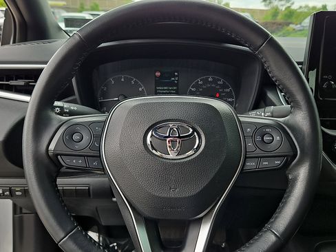 Used 2023 Toyota Corolla SE FWD image 18
