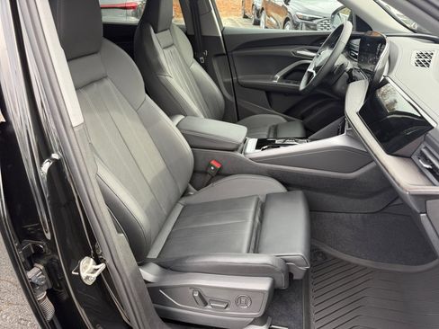 New 2025 Audi Q5 Premium Plus image 28