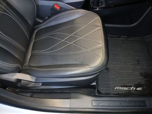 Certified 2023 Ford Mustang Mach-E Select image 48