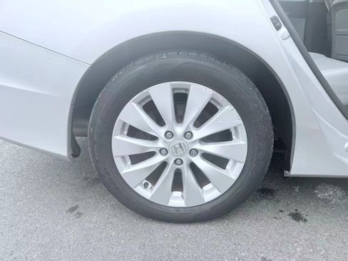 Used 2013 Honda Accord EX-L image 19