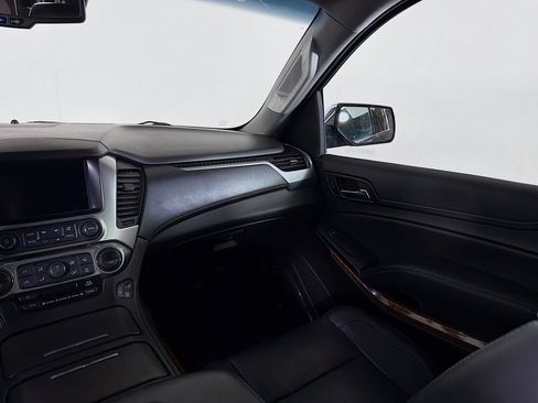 Used 2019 Chevrolet Tahoe Premier AWD/4WD image 22