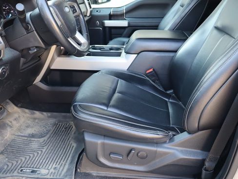 Used 2021 Ford F250 Lariat w/ FX4 Off-Road Package AWD/4WD image 15
