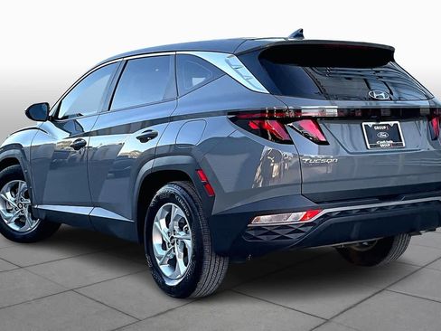 Used 2024 Hyundai Tucson SE image 12