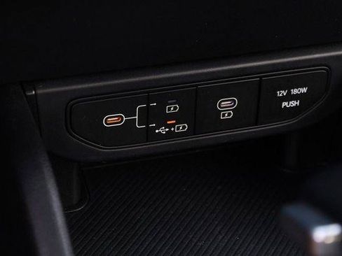 Used 2025 Kia K4 FWD image 17