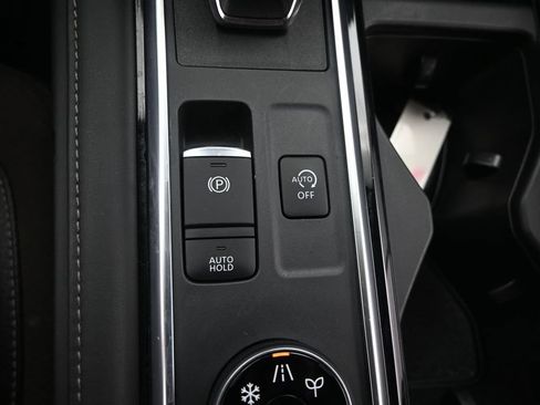 Used 2023 Nissan Pathfinder SL w/ SL Premium Package AWD/4WD image 34