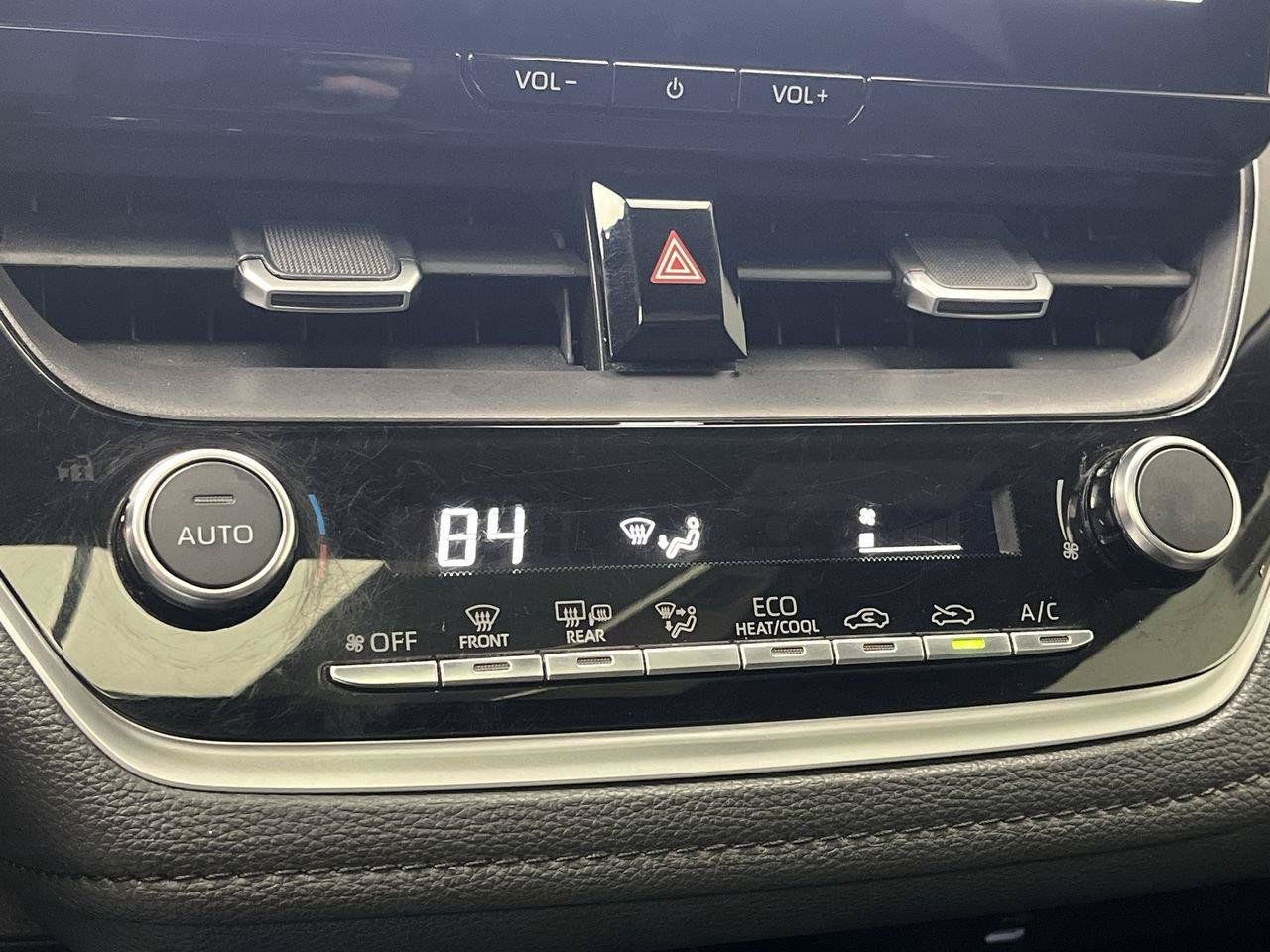 Used 2025 Toyota Corolla XSE FWD image 20