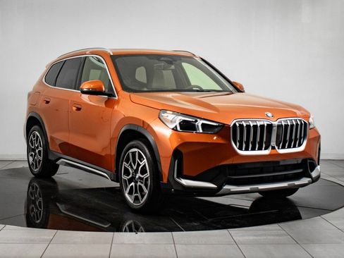 Certified 2025 BMW X1 xDrive28i AWD/4WD image 5