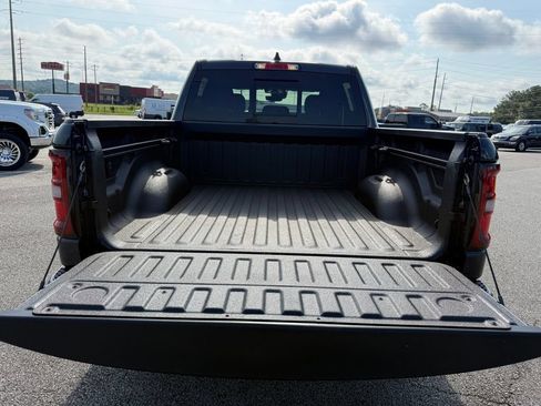 New 2026 RAM 1500 Big Horn AWD/4WD image 18