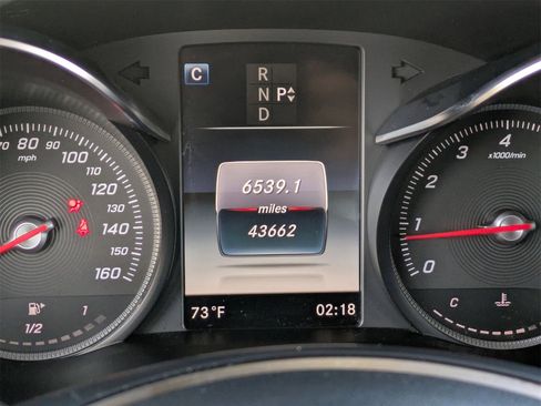 Used 2019 Mercedes-Benz GLC 300 image 12