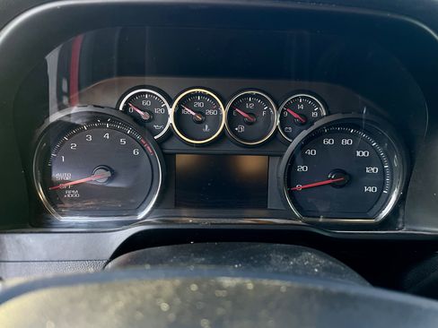 Used 2019 Chevrolet Silverado 1500 LT Trail Boss image 20