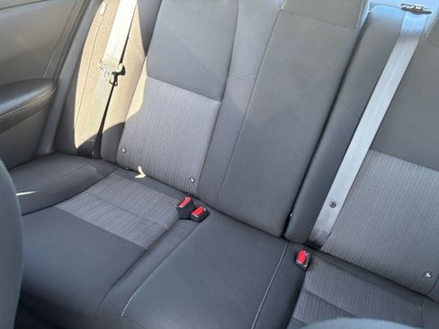 Used 2024 Nissan Sentra SV image 39