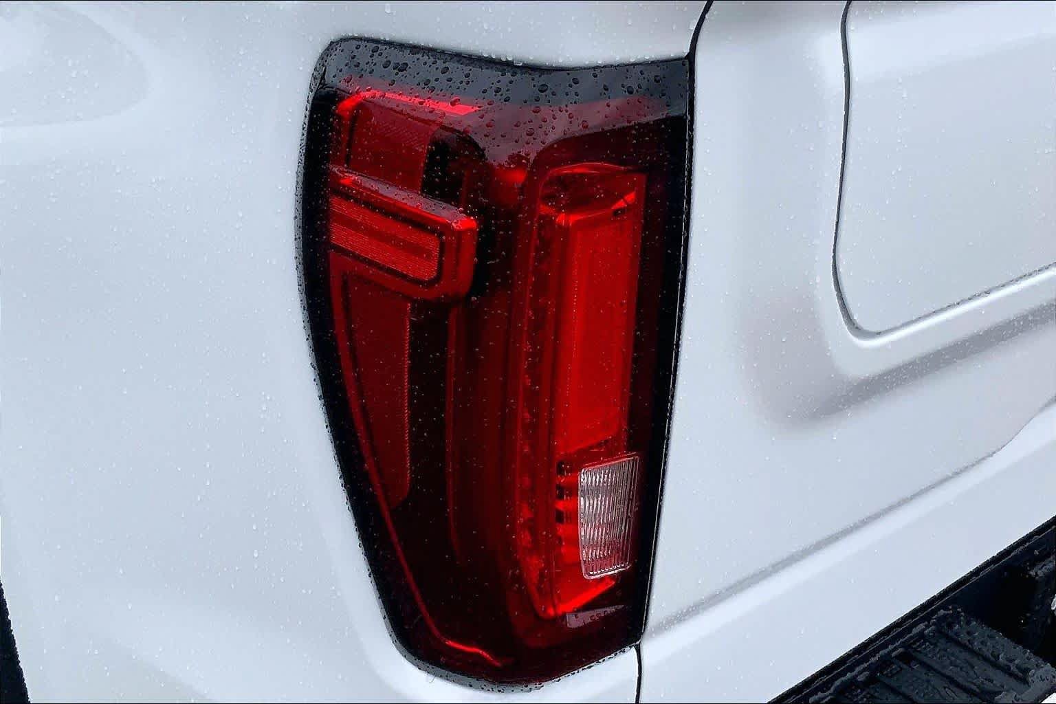 Used 2026 GMC Sierra 1500 AT4 w/ AT4 Premium Package AWD/4WD image 26