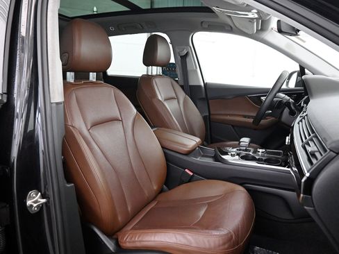 Used 2019 Audi Q7 3.0T Premium Plus w/ Premium Plus Package image 29