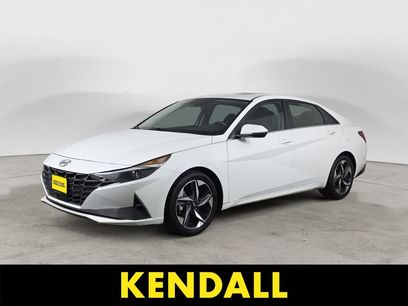 Used 2021 Hyundai Elantra SEL w/ Convenience + Premium Package