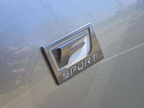 Certified 2022 Lexus LS 500 F Sport w/ Accessory Package (Z2) RWD image 11