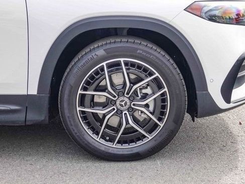 Used 2023 Mercedes-Benz EQB 350 4MATIC SUV image 9