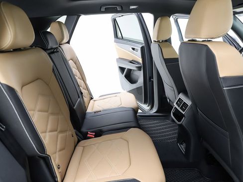 New 2026 Volkswagen Atlas Cross Sport SE image 77