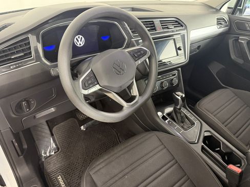 Used 2023 Volkswagen Tiguan S FWD image 15