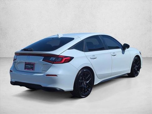 Used 2025 Honda Civic Sport image 6