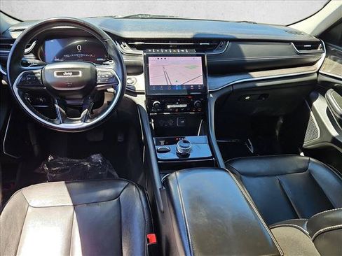 Used 2021 Jeep Grand Cherokee L Limited AWD/4WD image 19