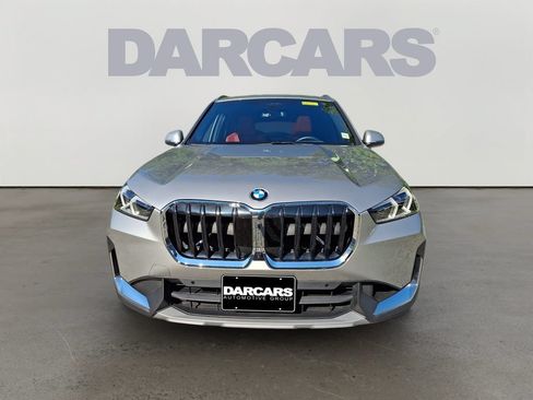 Used 2023 BMW X1 xDrive28i w/ Premium Package AWD/4WD image 2