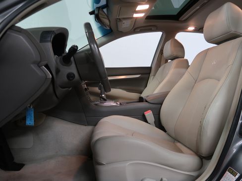 Used 2013 INFINITI G37 Journey w/ Premium Pkg RWD image 29