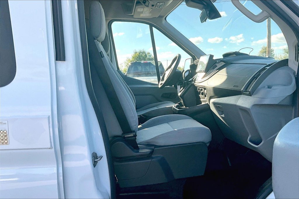 Used 2018 Ford Transit 350 XLT RWD image 7