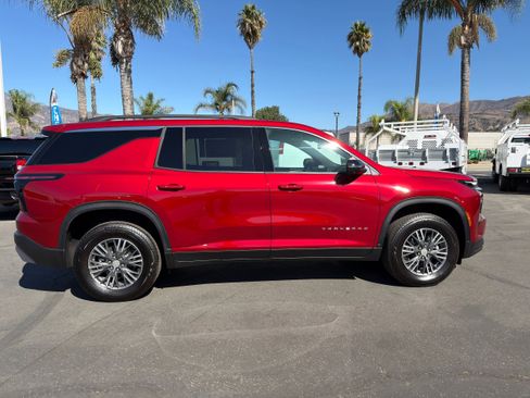 New 2026 Chevrolet Traverse LT w/ Driver Confidence Package image 9