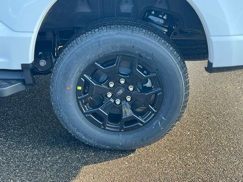 New 2025 Ford F150 Lightning XLT image 8