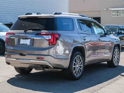 Used 2022 GMC Acadia Denali w/ Denali Ultimate Package image 6