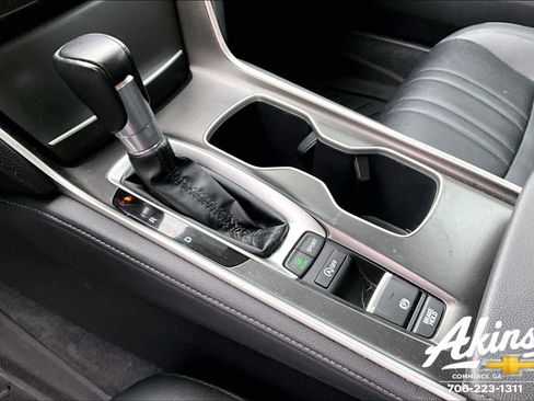 Used 2022 Honda Accord Sport Special Edition image 14