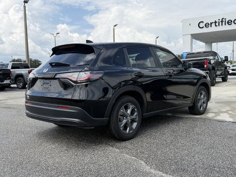 Used 2026 Honda HR-V LX image 3