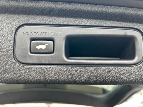 Used 2019 Honda Odyssey Elite image 18