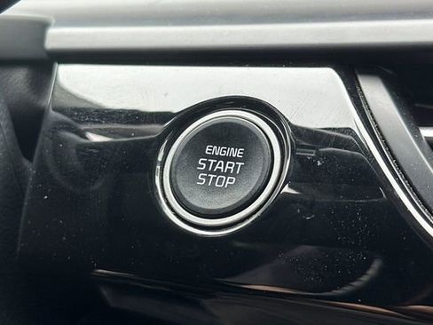 Used 2025 Kia Seltos S image 26