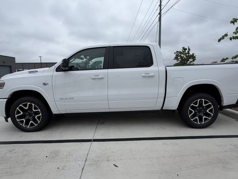 New 2026 RAM 1500 Laramie AWD/4WD image 2