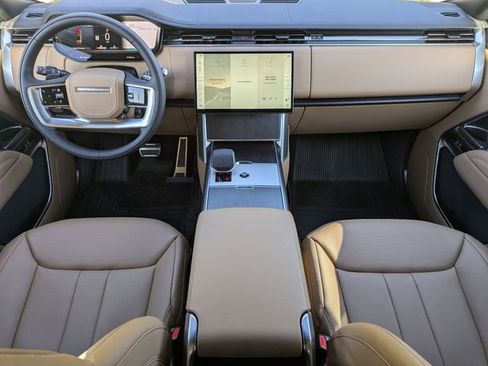 New 2026 Land Rover Range Rover SE image 14