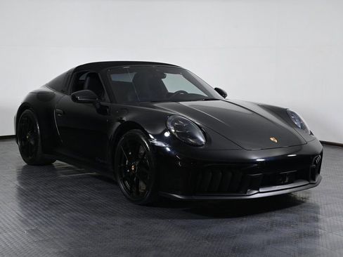 Used 2026 Porsche 911 Targa 4 GTS AWD/4WD image 9