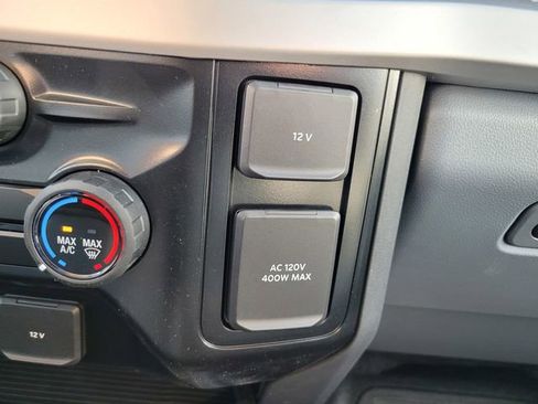 New 2025 Ford F550 4x4 SuperCab Super Duty image 33