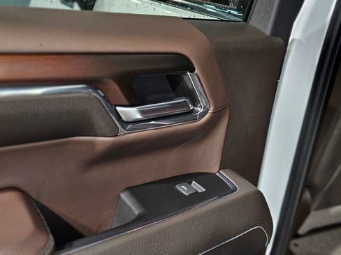 Used 2024 GMC Sierra 1500 Denali w/ Denali Reserve Package image 36