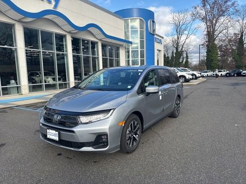 New 2026 Honda Odyssey EX-L image 4