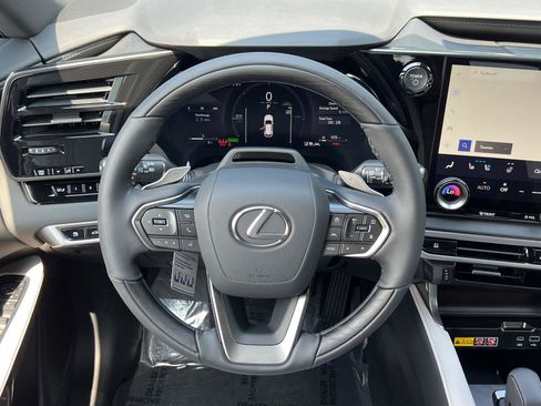 New 2026 Lexus RX 350h w/ Convenience Package AWD/4WD image 17