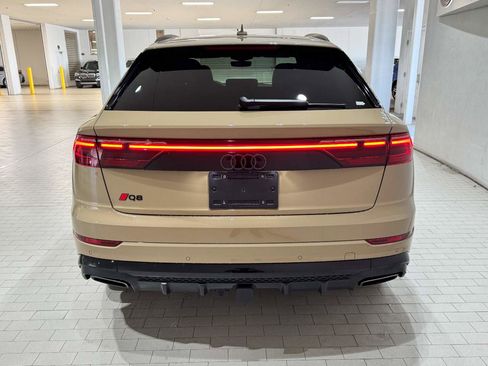 Used 2024 Audi Q8 Premium Plus w/ Premium Plus Package AWD/4WD image 6