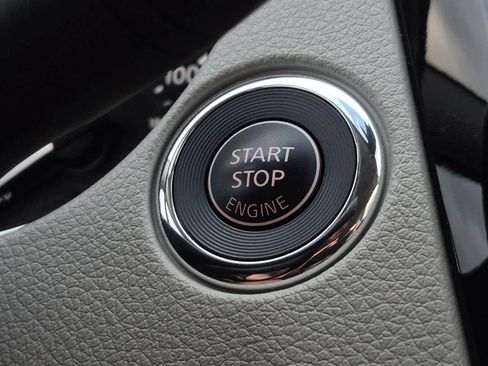 Used 2022 Nissan Rogue Sport SL image 22