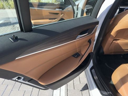 Used 2017 BMW 530i 530i image 20